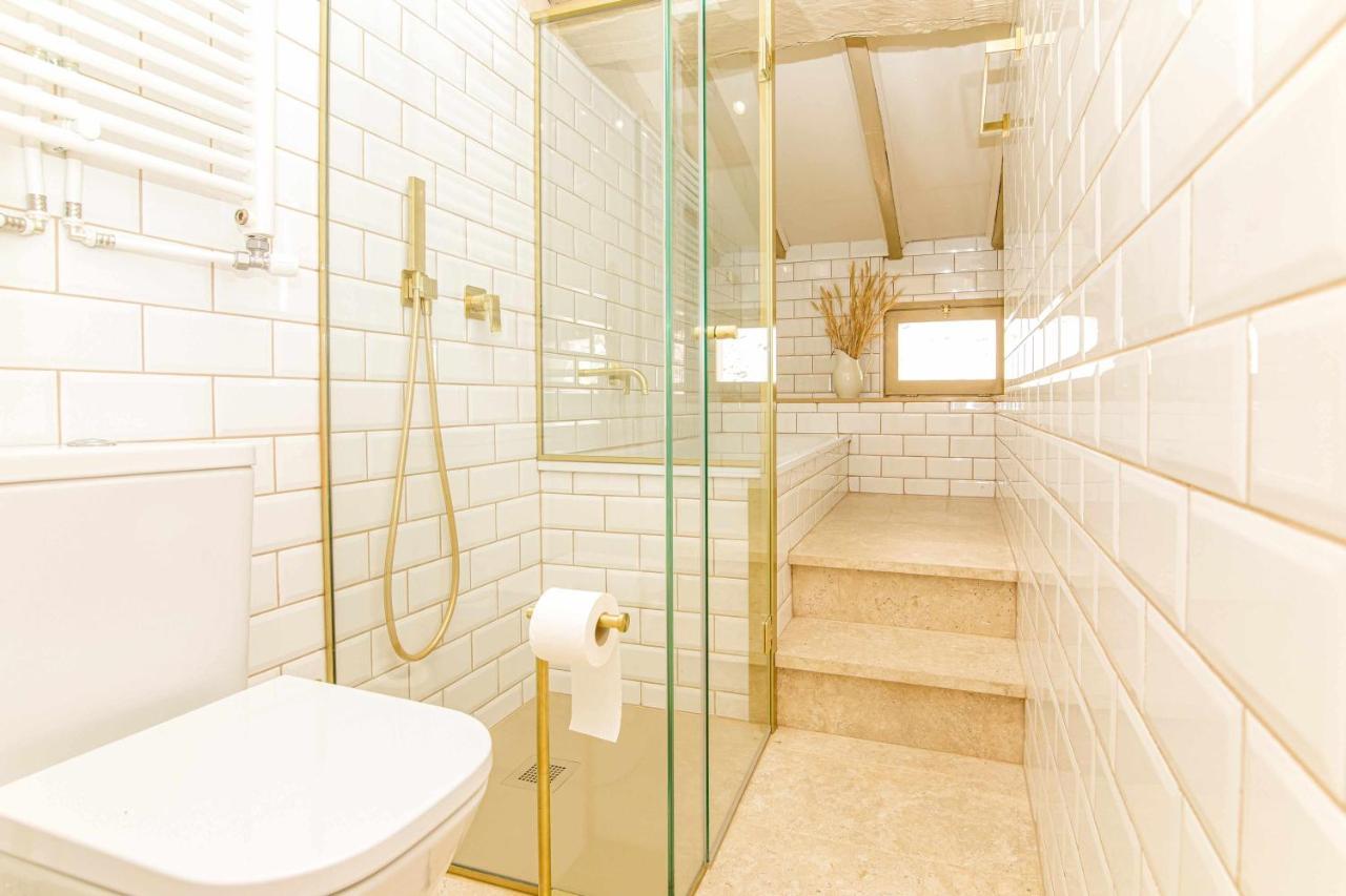 El Molino De Besalu Casa Con Jardin Villa Eksteriør billede